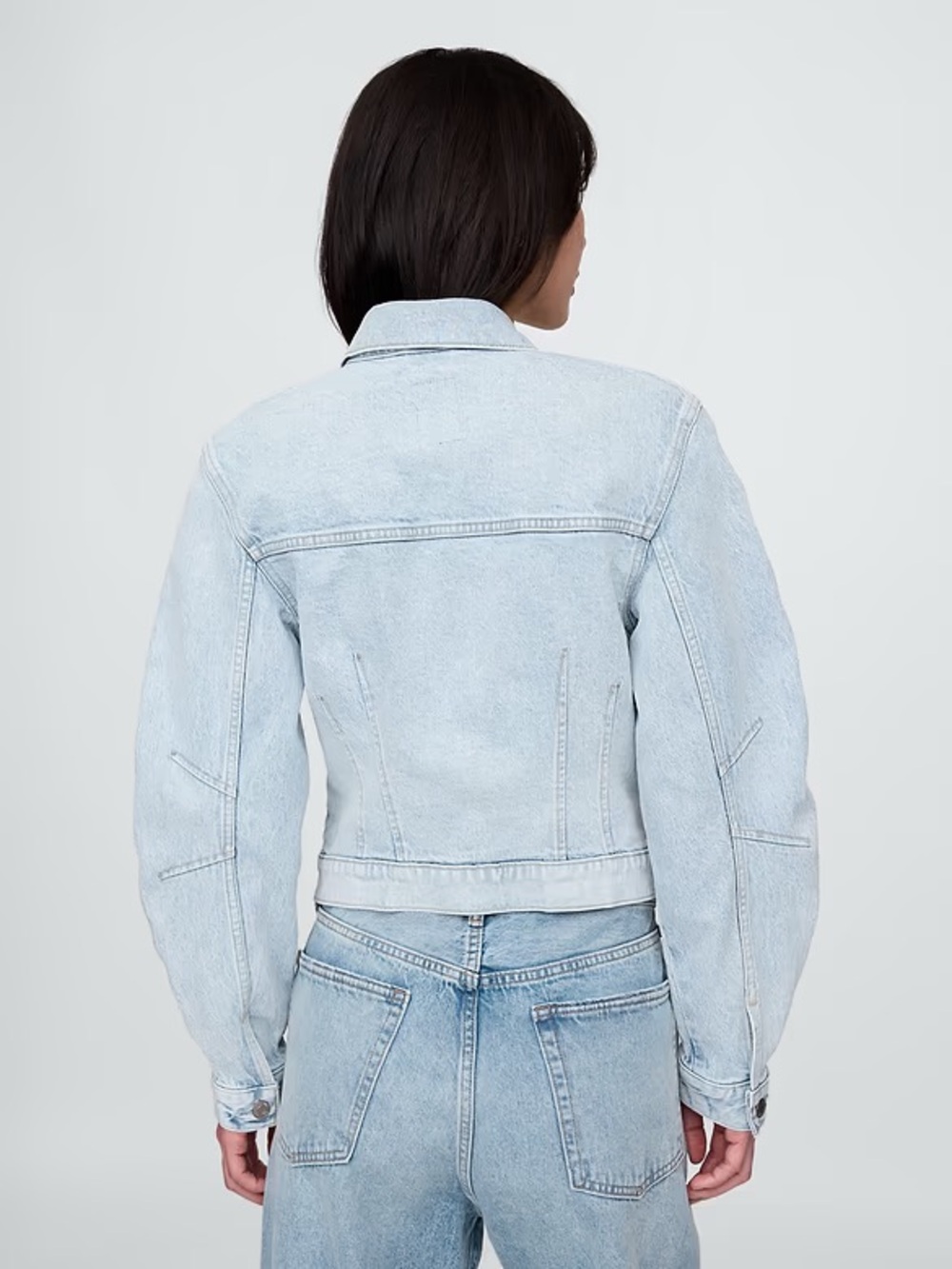 NWT GAP [$138] Women's Barrel Sleeve Super Light Wash Denim Jacket - Picture 4 of 6